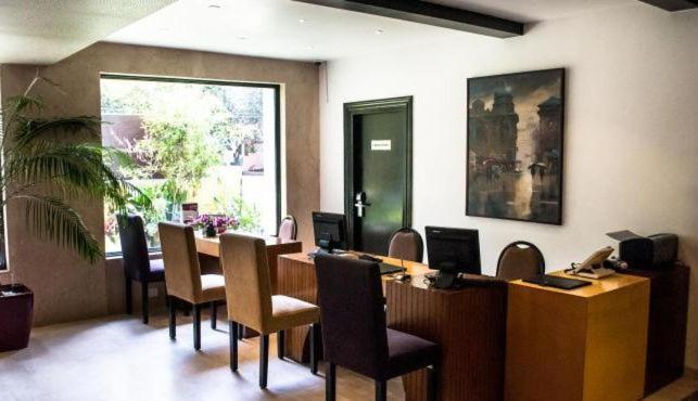 Отель Casa De Bengaluru Экстерьер фото